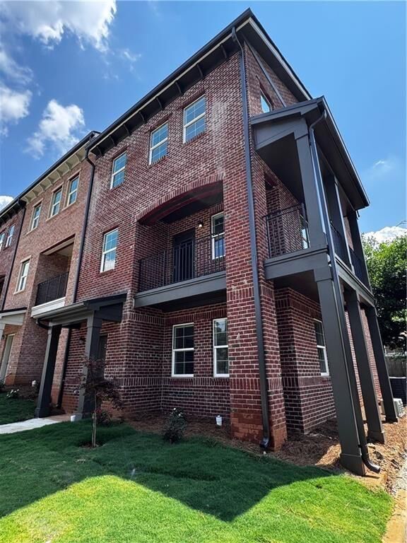Property Photo: 1777 Temple Avenue O GA 30337