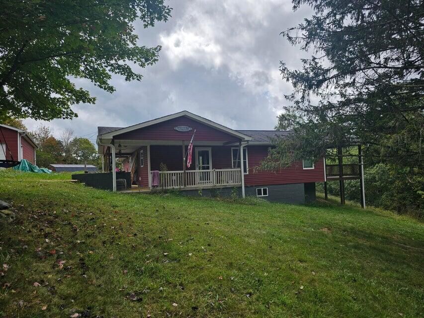 Property Photo: 106 Jenny Ln WV 25865