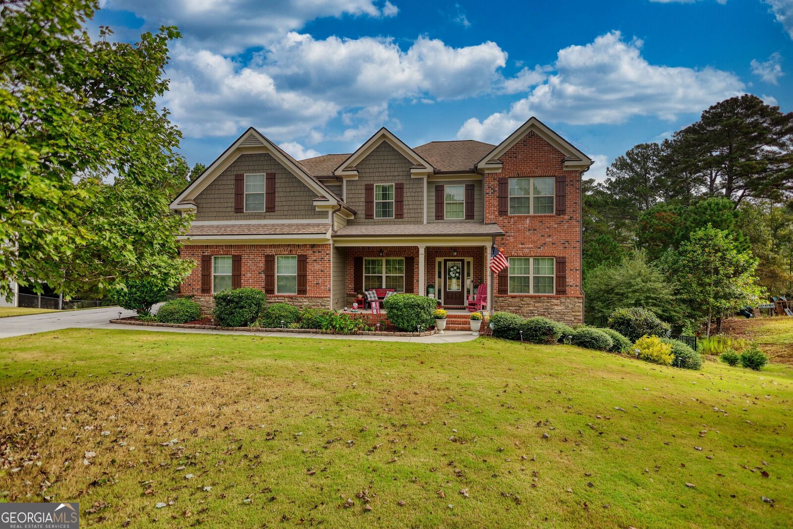 Property Photo:  1393 Silver Thorne Court  GA 30052 