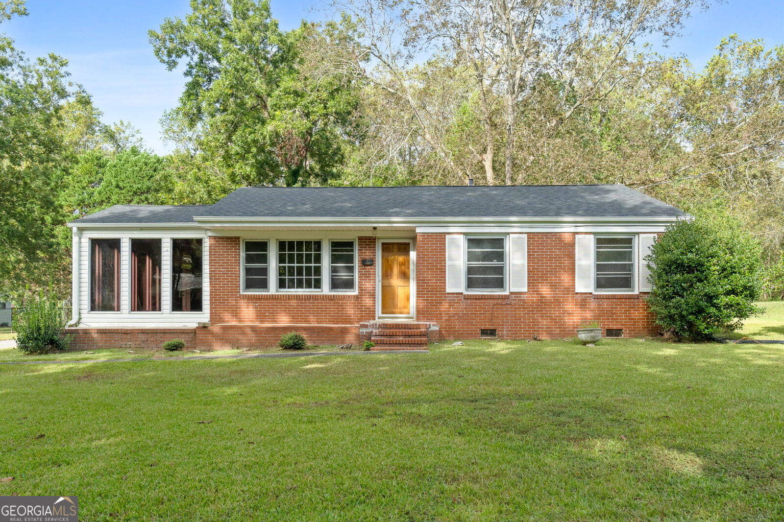 Property Photo: 544 Franklin Street GA 30233