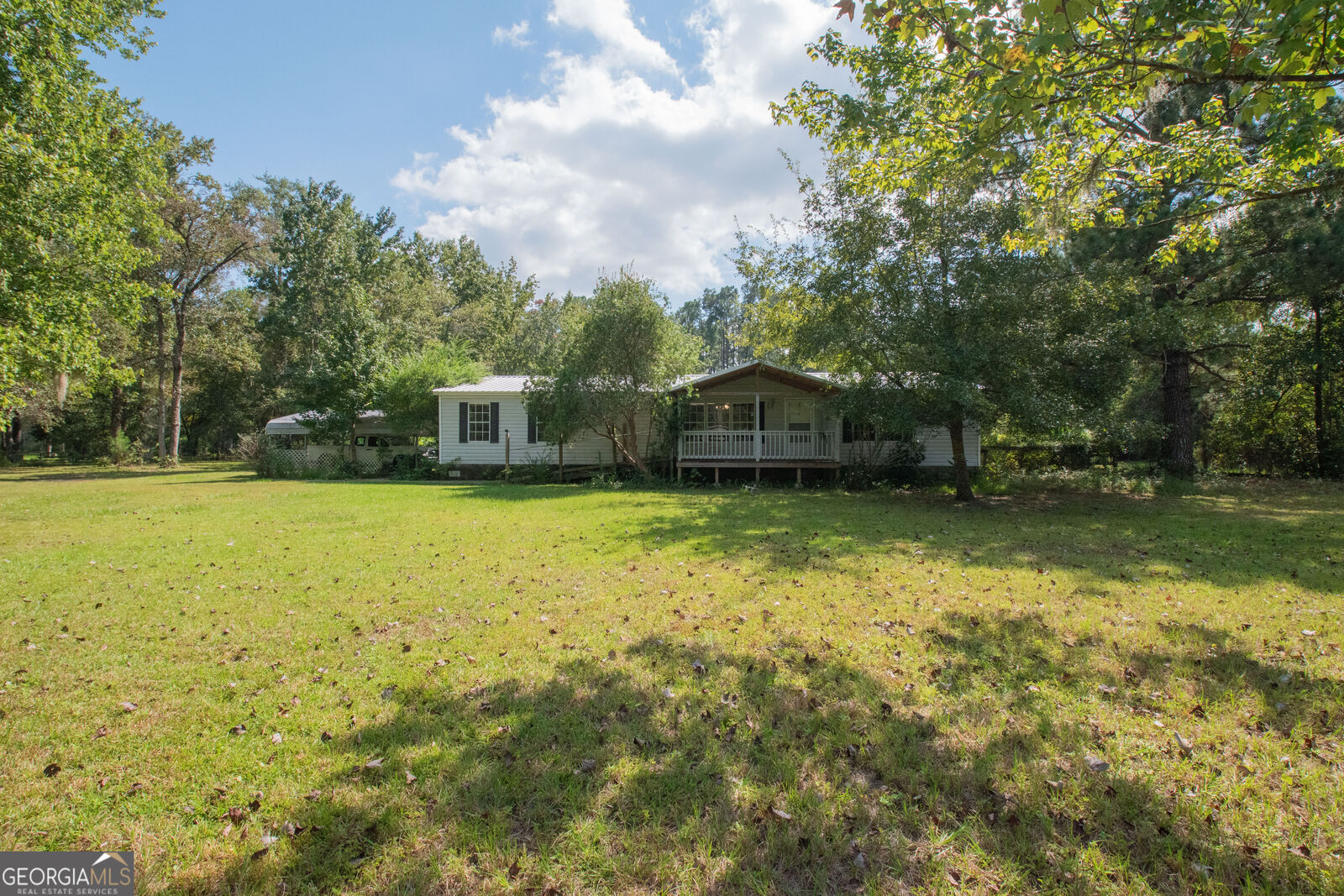 Property Photo:  104 Cox Road  GA 31548 