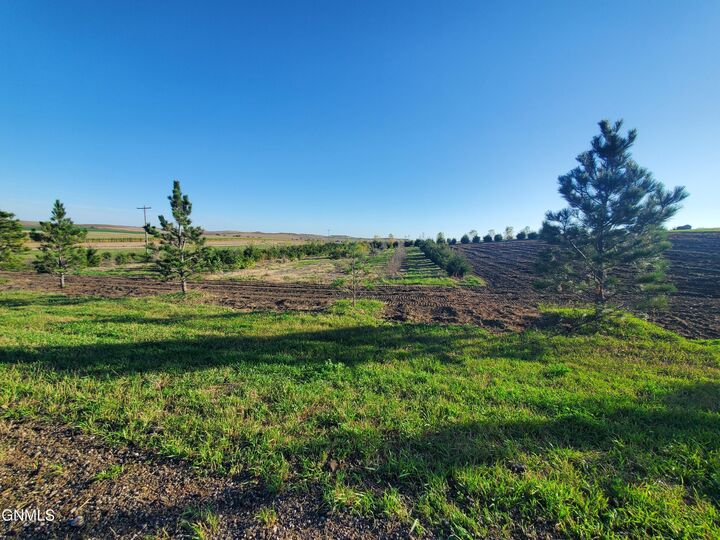 Property Photo:  6851 2nd Avenue SW  ND 58544 