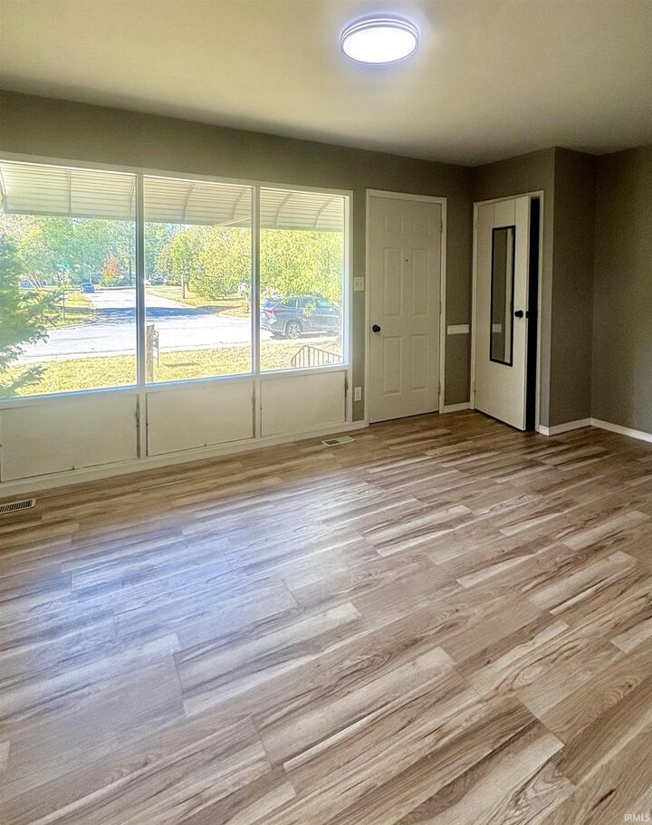 Property Photo: 409 Corwin Lane IN 46816-1024