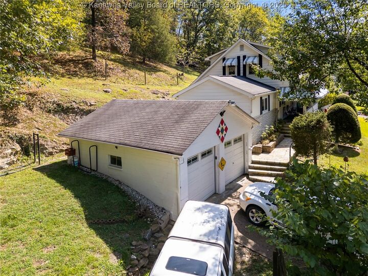Property Photo:  2604 Pennsylvania Avenue  WV 25302