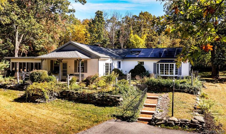 53 Tyrrel Road  Pleasant Valley NY 12569 photo