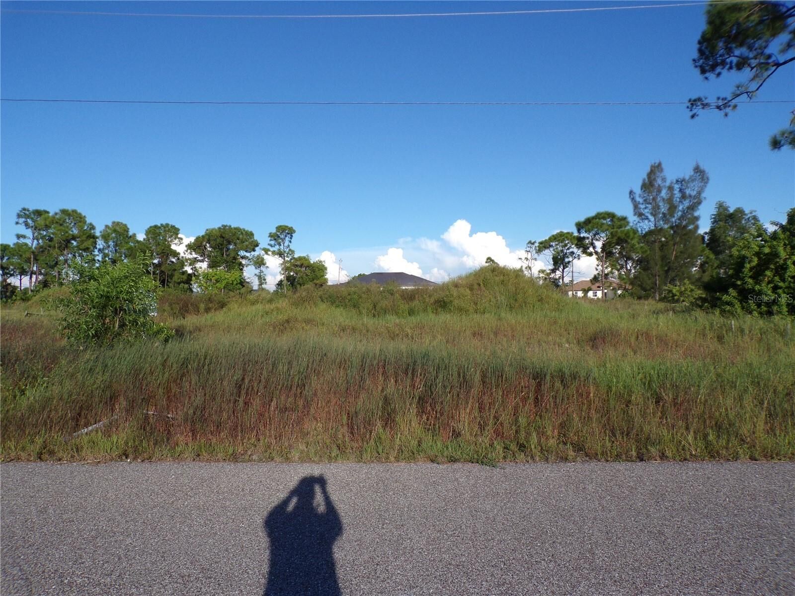 Property Photo: 2625 NW 26th Place FL 33993
