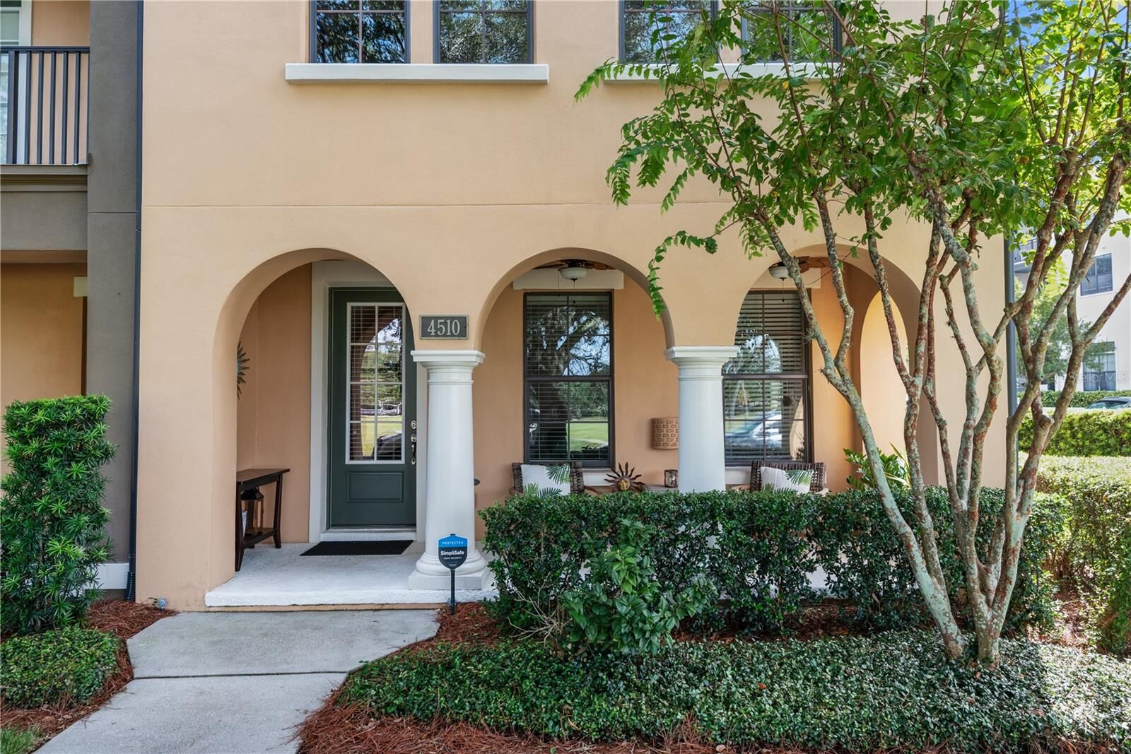 Property Photo:  4510 Lower Park Road  FL 32814 