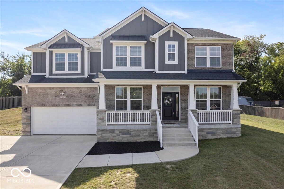 Property Photo: 865 W Barouche IN 46064