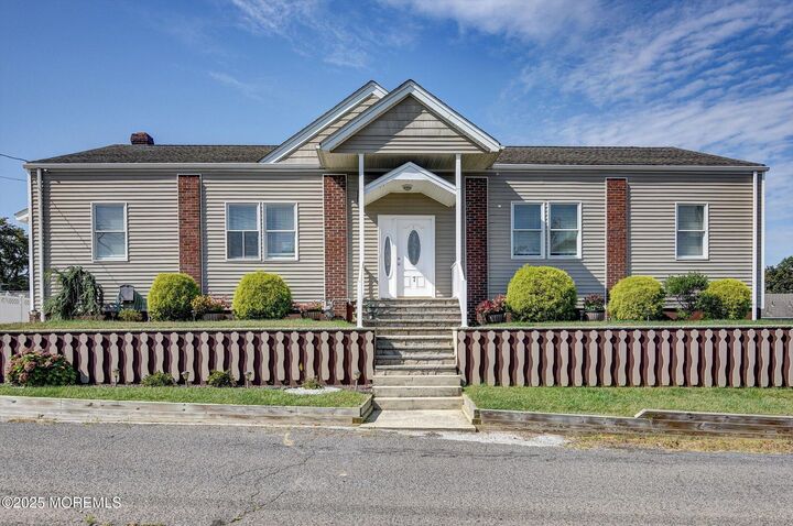 Property Photo:  7 John Street  NJ 08872 