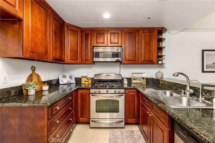 Property Photo:  2571 Plaza Del Amo 310  CA 90503 