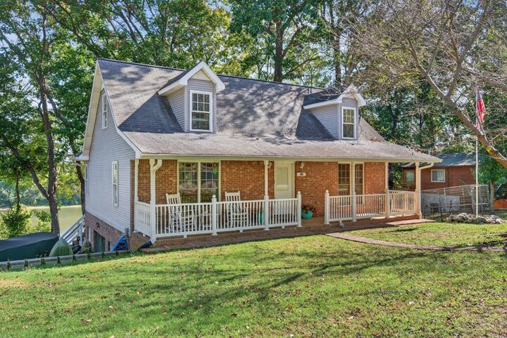 Property Photo: 434 Hickman Shores Rd TN 37058