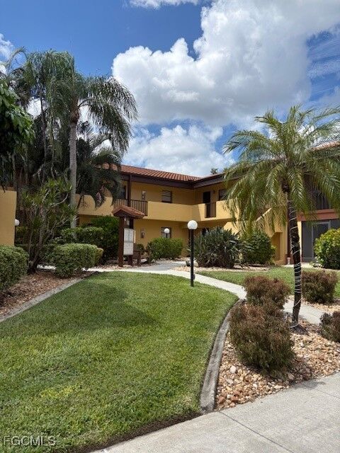 Property Photo:  6150 Whiskey Creek Drive  FL 33919 