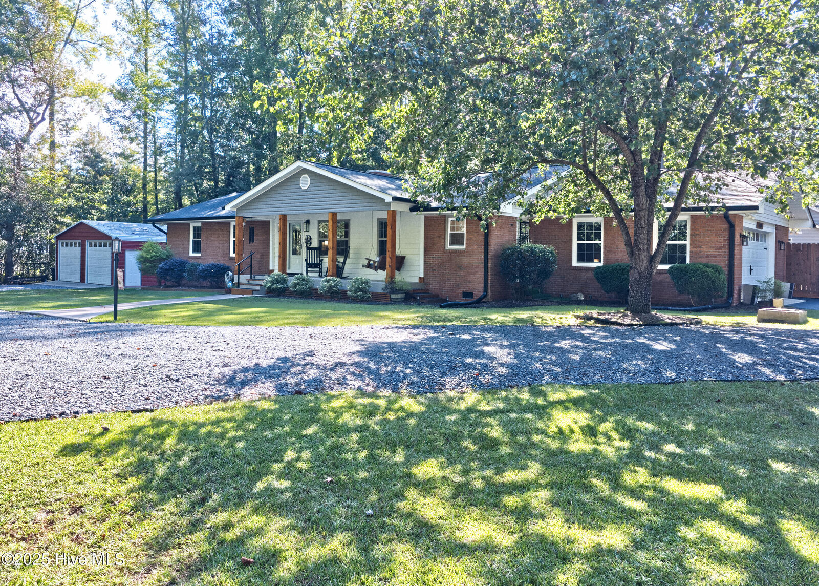 Property Photo: 508 S Glenwood Trail NC 28387