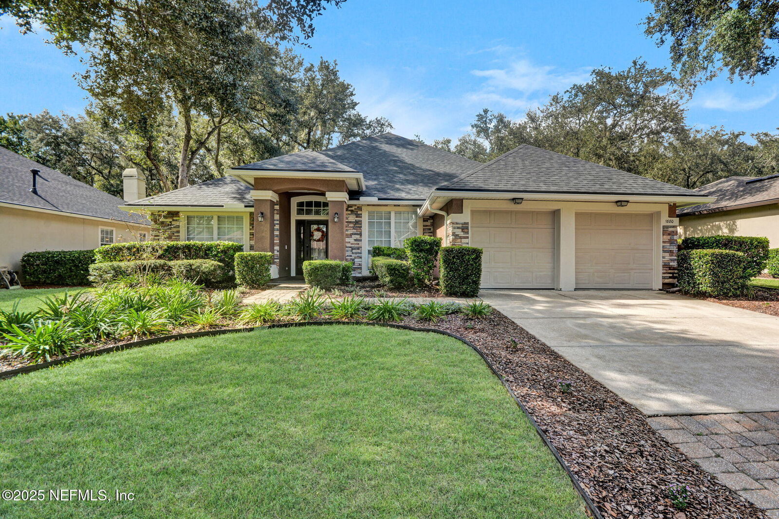 Property Photo:  1880 Oakchime Drive  FL 32065 