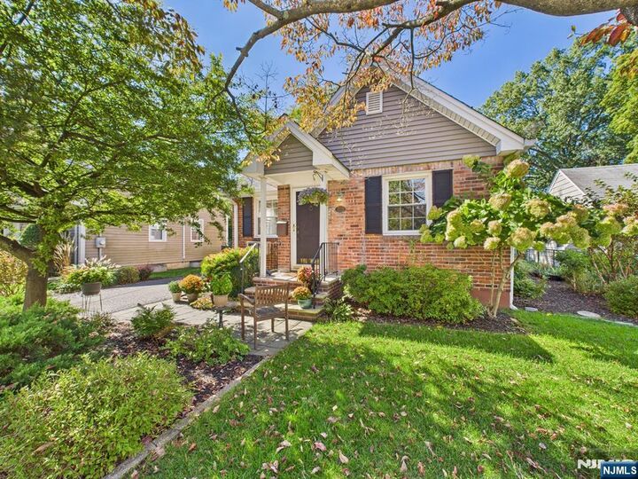 726 Stockton Street  New Milford NJ 07646 photo