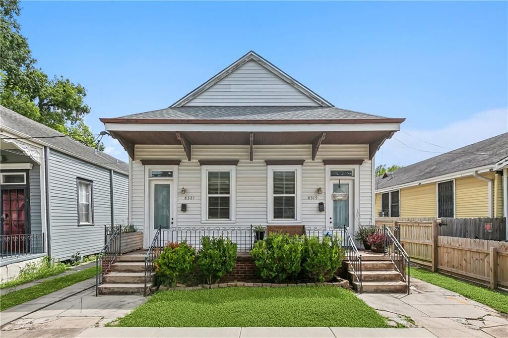 Property Photo:  8319 21 Birch Street  LA 70118 