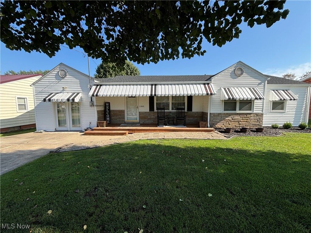 Property Photo: 1611 Gihon Road WV 26101