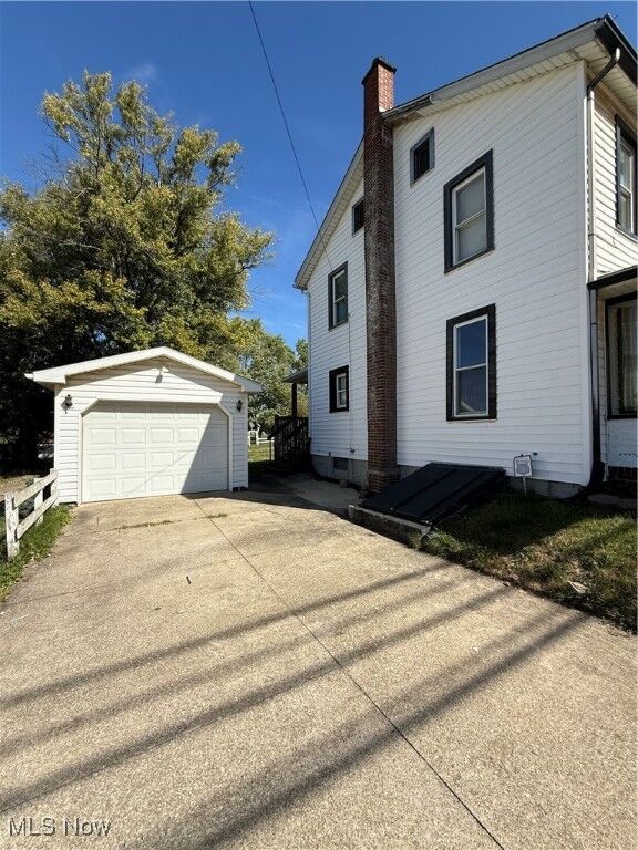 Property Photo:  223 Nassau Street W  OH 44730 