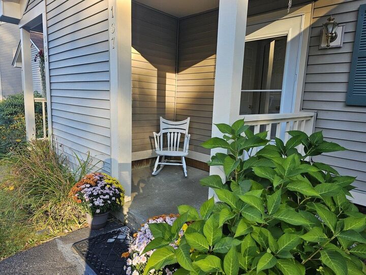 Property Photo:  100 Acorn Drive  VT 05676 