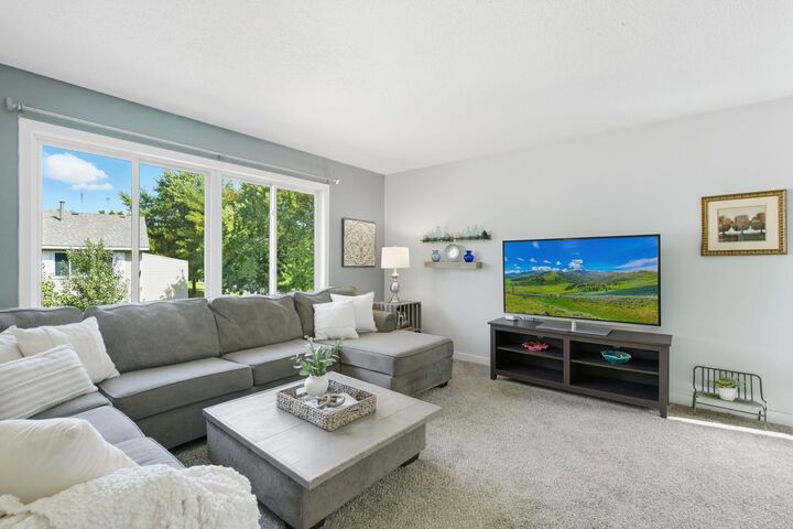 Property Photo:  4677 Ridge Cliff Drive  MN 55122 