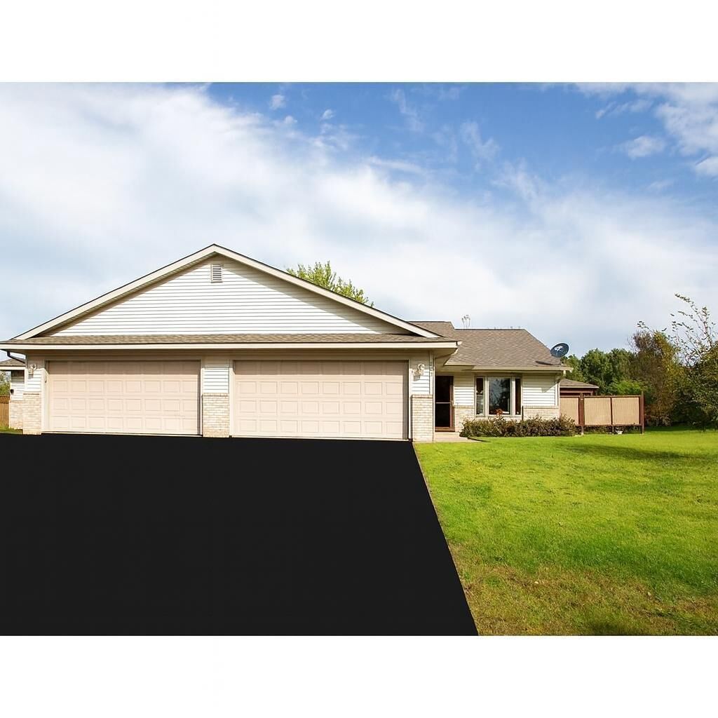 Property Photo:  203 Meadow Lane  WI 54028 