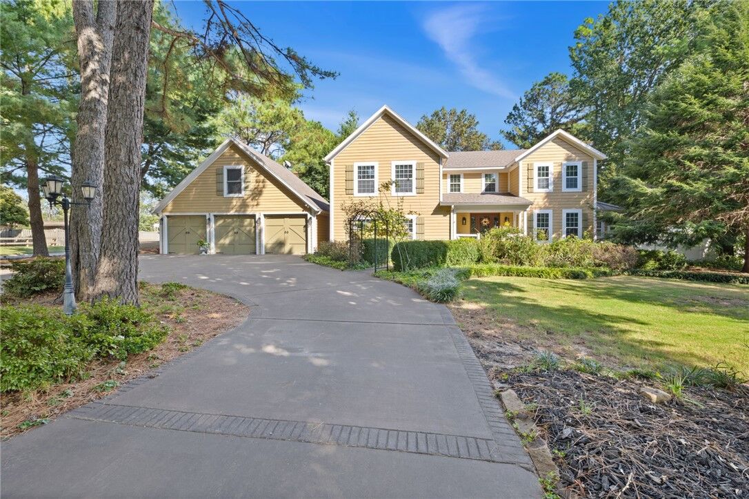 Property Photo:  1311 Concord Street  AR 72745 