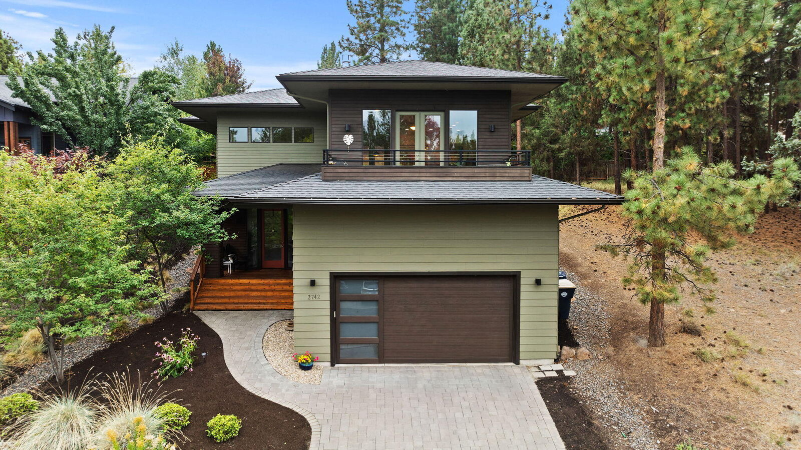 Property Photo:  2742 NW Rainbow Ridge Drive  OR 97703 