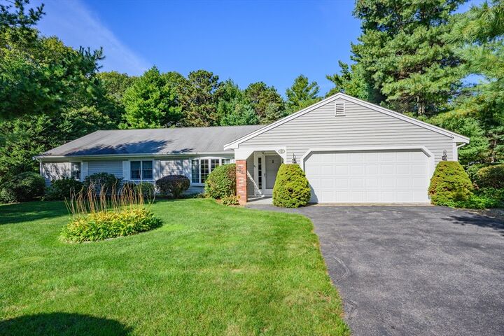 87 Foxglove Rd  Barnstable MA 02632 photo