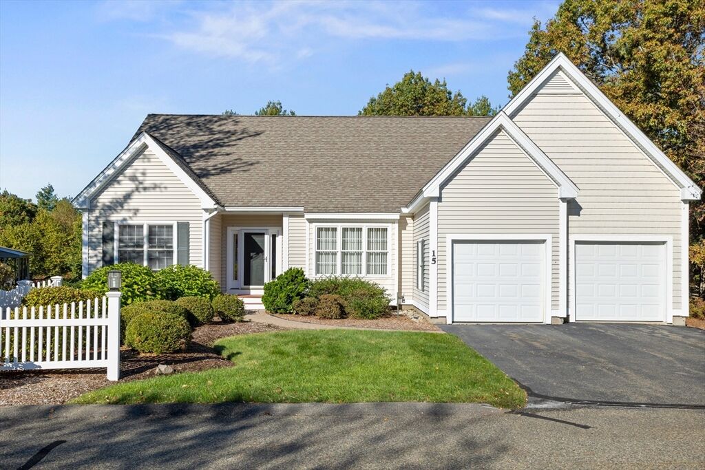 Property Photo:  15 Stone Ridge Road 15  MA 01886 