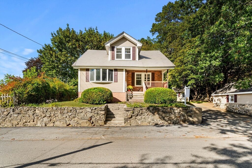 Property Photo:  14 Turner Ave  MA 01826 