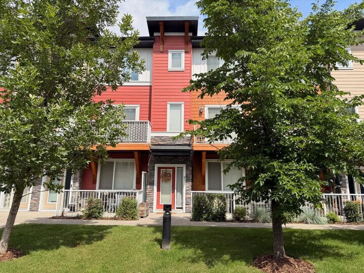 Property Photo: 111 Rainbow Falls Gate 66 AB T1X 0Z4