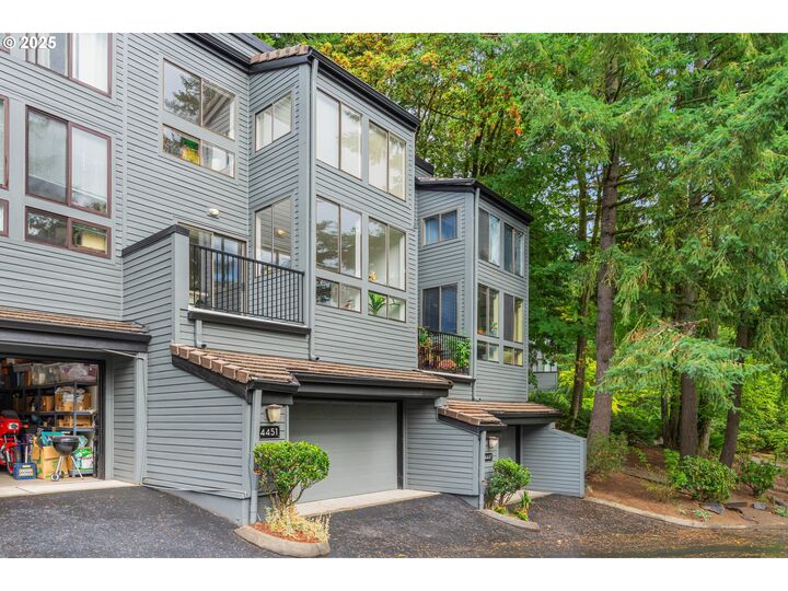 Property Photo:  4451 Golden Ln  OR 97035 