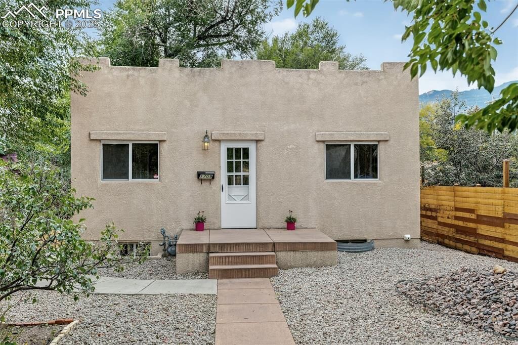 Property Photo: 1709 W Pikes Peak Avenue CO 80904