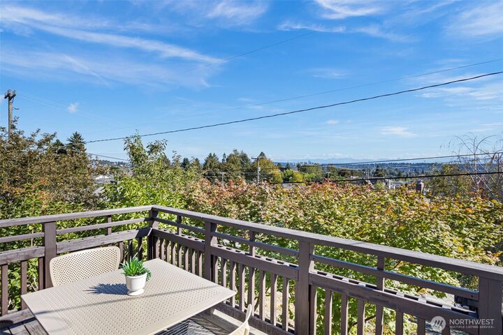 Property Photo:  3411  20th Avenue S  WA 98144 