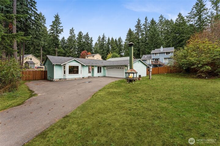 Property Photo:  22450  Clearview Court SE  WA 98597 