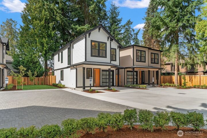 Property Photo:  8011  131st Place NE  WA 98033 