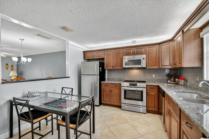 Property Photo:  165 Amherst Lane  FL 33467 