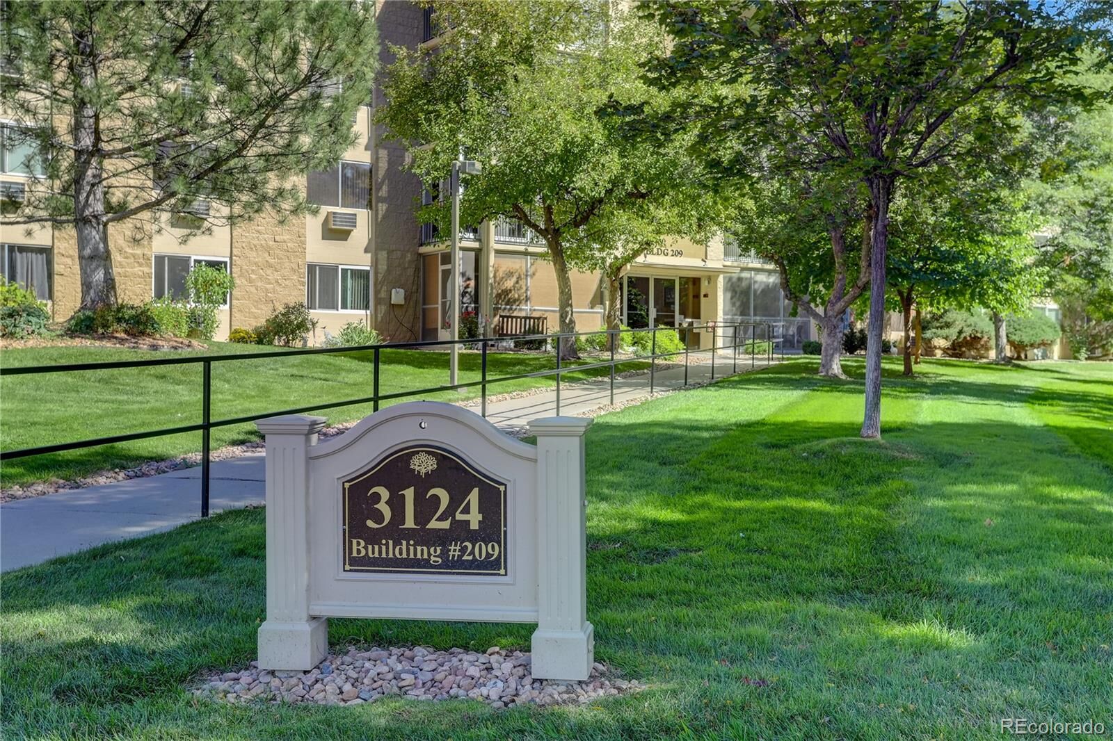 Property Photo:  3124 S Wheeling Way 404  CO 80014 