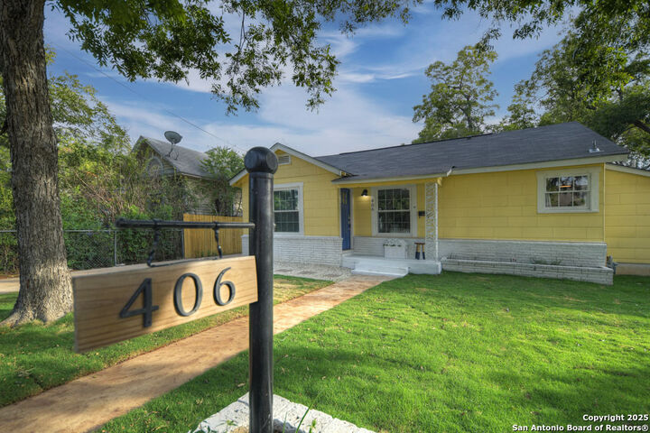 Property Photo: 406 McKinley TX 78210