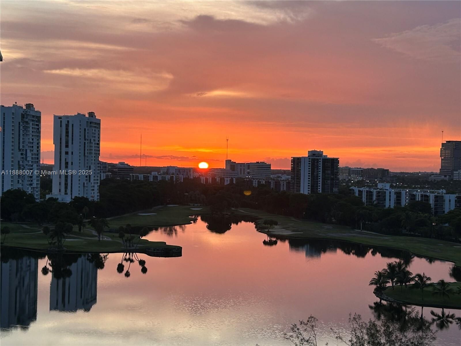Property Photo: 20185 E Country Club Dr 1409 FL 33180