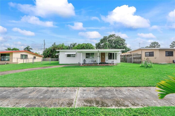 Property Photo: 14522 SW 289th Ter FL 33033