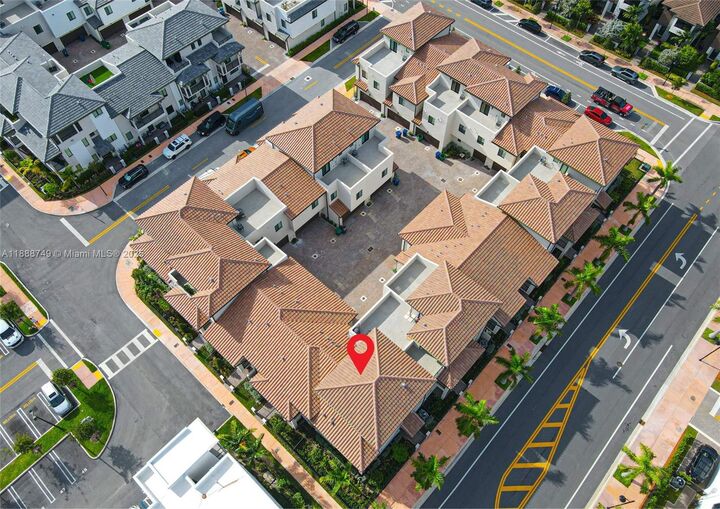 Property Photo:  4260 NW 82nd Ave  FL 33166 