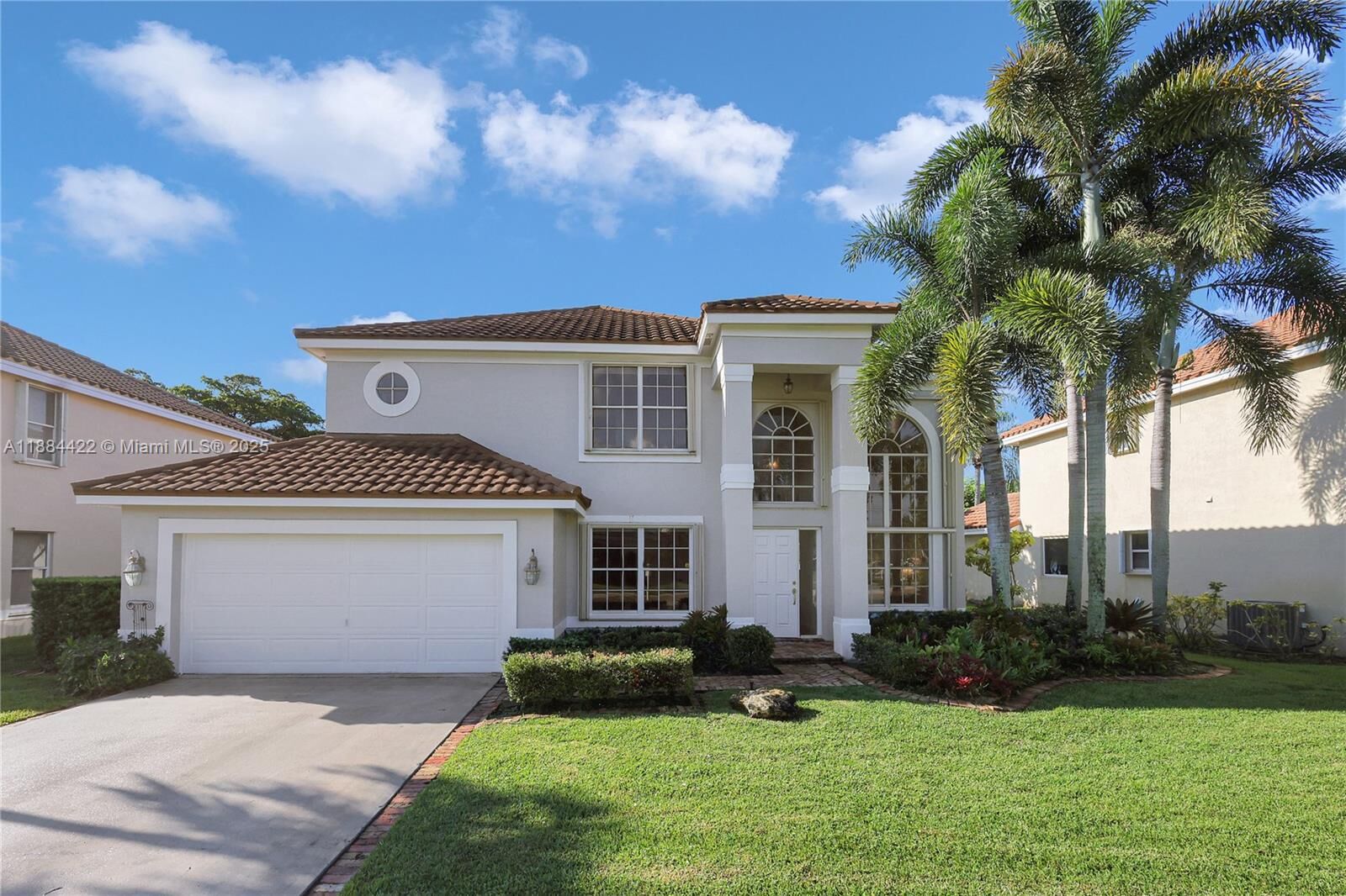 Property Photo:  17516 NW 7th St  FL 33029 