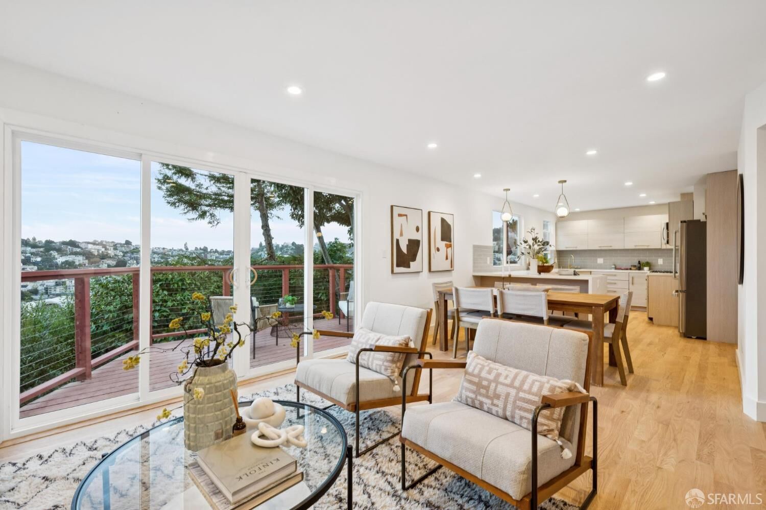 Property Photo:  3775 16th Street  CA 94114 