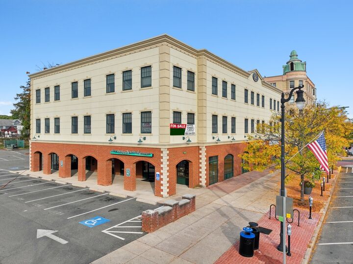 Property Photo: 575 Main Street Ste 2 CT 06457