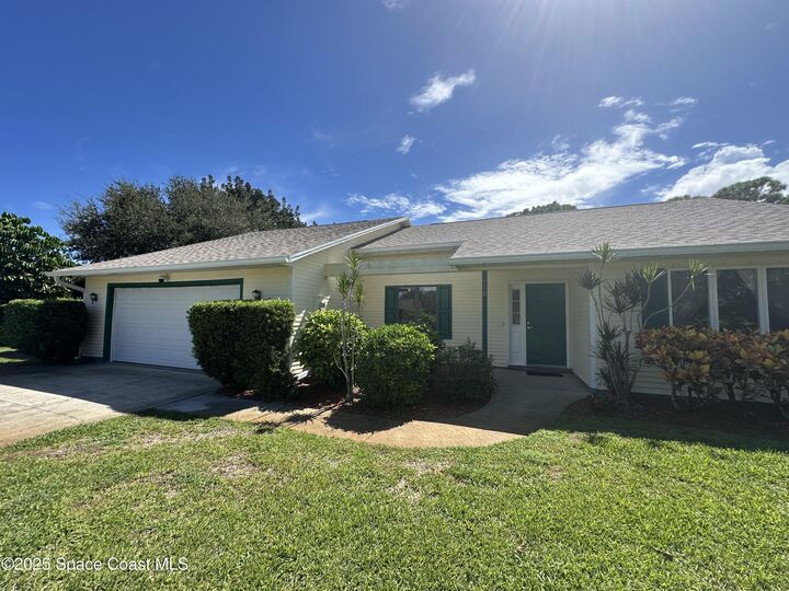 630 NE Town Terrace  Jensen Beach FL 34957 photo