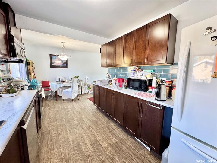 Property Photo: 2619 6th Avenue W SK S6V 5L4