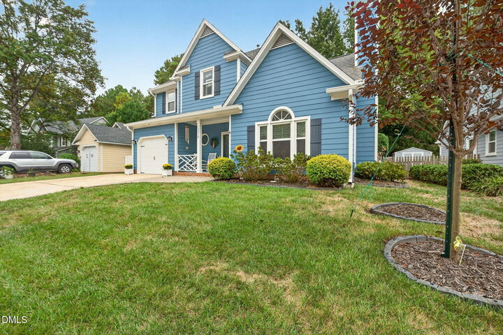 Property Photo: 12316 Inglehurst Drive NC 27613