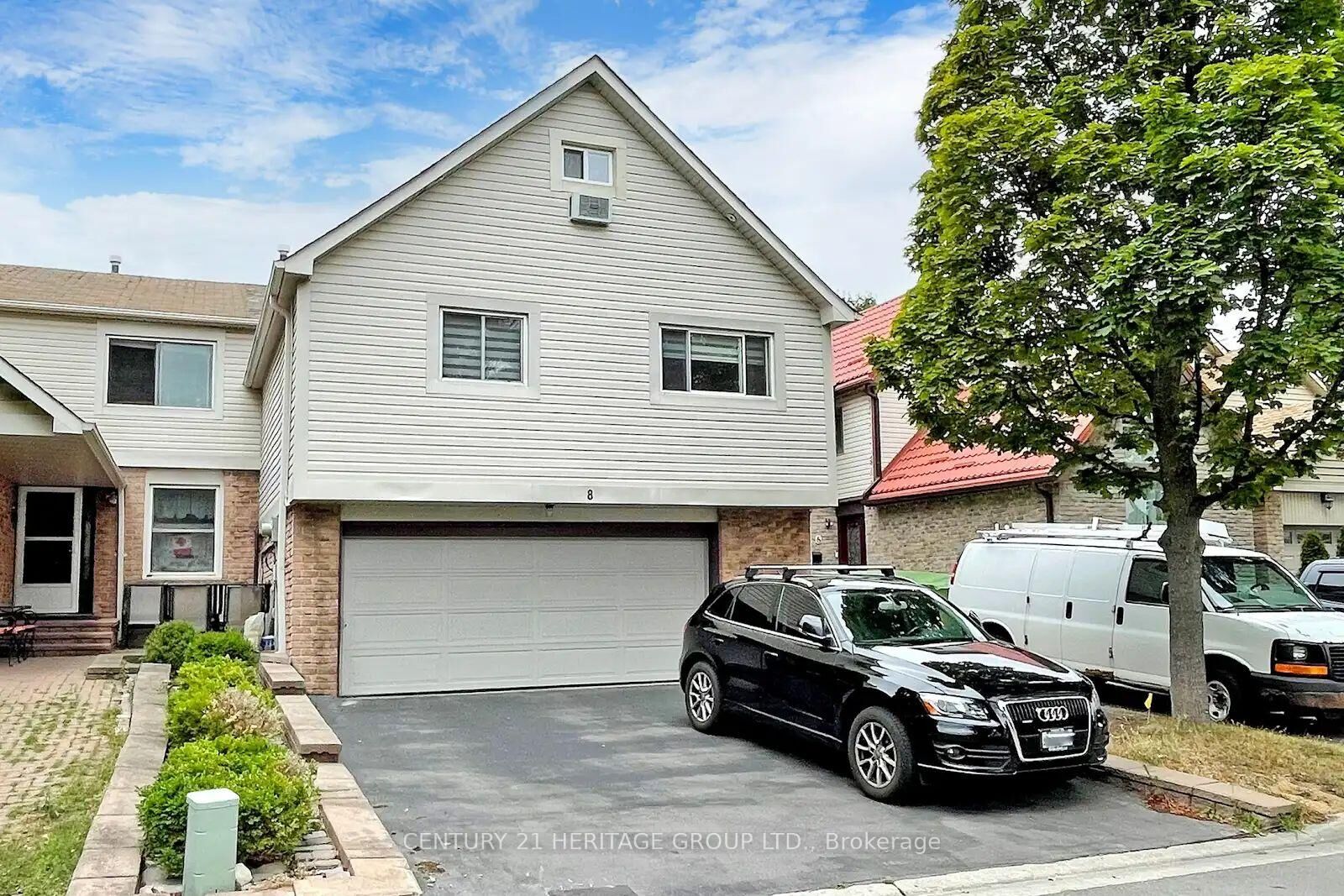 Property Photo: 8 Newington Crescent Basement ON M9C 5B8