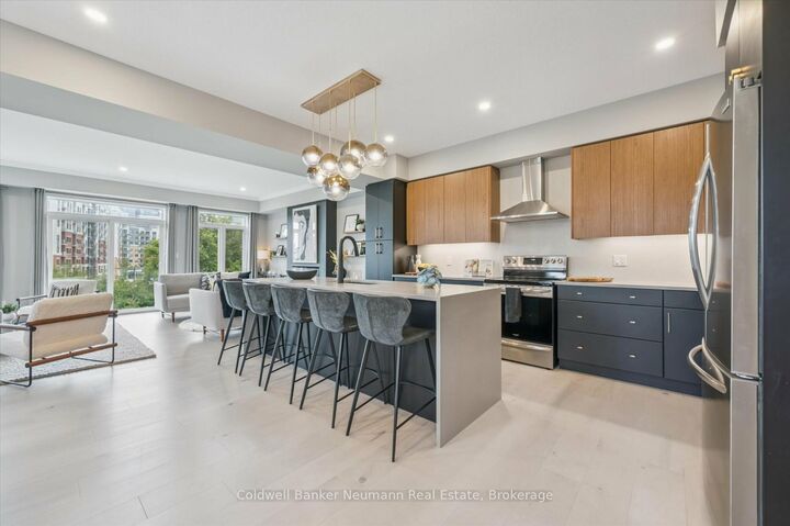 Photo de la propriété:  43 Everton Drive  ON N1E 0R9 